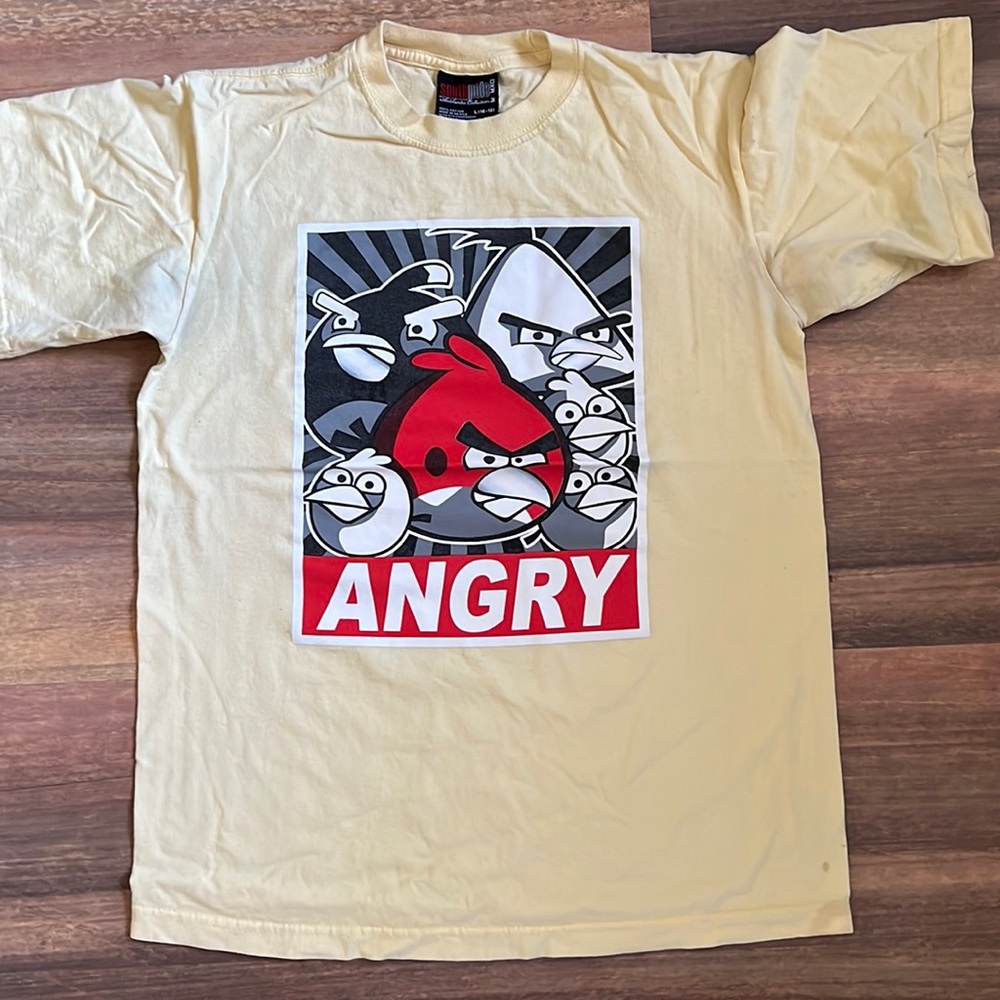 Angry Birds Yellow Shirt (Size L)